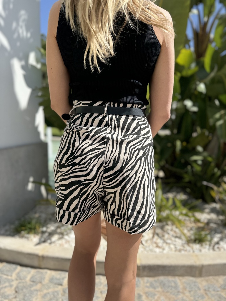 Short - Laetitia