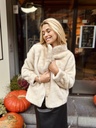 Madona - Veste